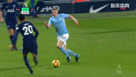 翻修球场，“连滚带爬”为的是“从从容容”（球场翻修：先“连滚带爬”，后“从容不迫”）