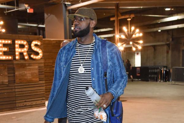 每体报道伯纳乌球场地下系统：创新性技术，可增加俱乐部收入（每体：伯纳乌地下系统采用创新方案，助俱乐部拓展收入）