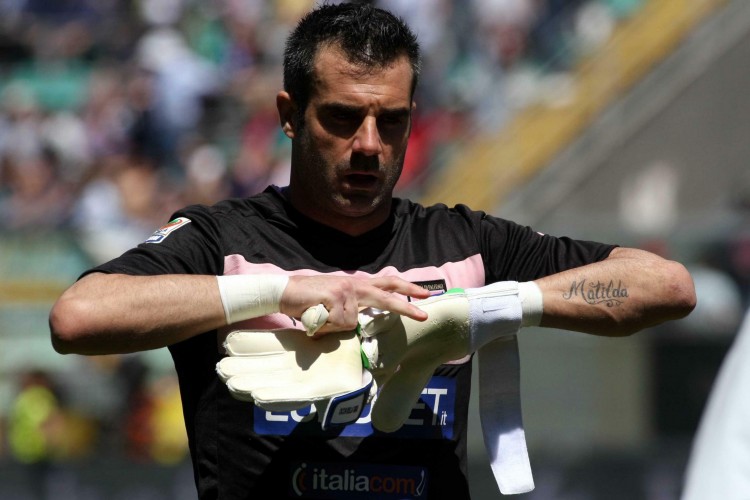 NBA焦点战：凯尔特人逆转热火,（NBA重磅对决：凯尔特人上演逆转击败热火）