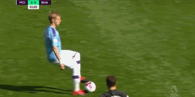 荷媒：阿贾克斯将与小克鲁伊夫会面，他是贾府新任总监候选人（荷媒：阿贾克斯将会见小克鲁伊夫，后者为新任总监人选）