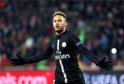 库拉索主帅：加图索一直为失败找借口，我想在世界杯踢意大利（库拉索主帅炮轰加图索：总为失利找借口，盼世界杯对阵意大利）