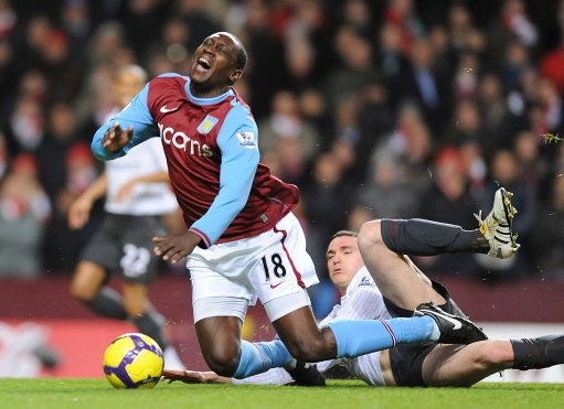 西媒：梅西下榻酒店距诺坎普仅1分钟车程（西媒：梅西入住酒店离诺坎普开车一分钟即到）