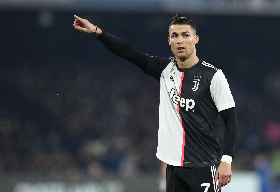 意媒：国米可以启用青训小将卡马特，以应对邓弗里斯伤缺情况（意媒：邓弗里斯伤停，国米考虑启用青训小将卡马特顶替）