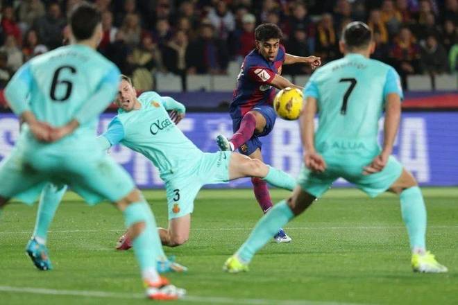 英媒：伊萨克无意与纽卡谈新合同，他坚信自己的未来在利物浦（英媒：伊萨克不愿商谈纽卡新约，坚信未来在利物浦）