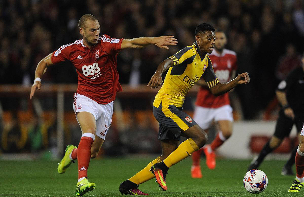 意天空预测米兰战拉齐奥首发：恩昆库搭档莱奥，莫德里奇出战（意天空：米兰对阵拉齐奥预计首发，恩昆库联手莱奥，莫德里奇将登场）